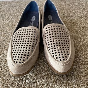 Dr. Scholl’s Gray pointed toe size 6.5 loafers